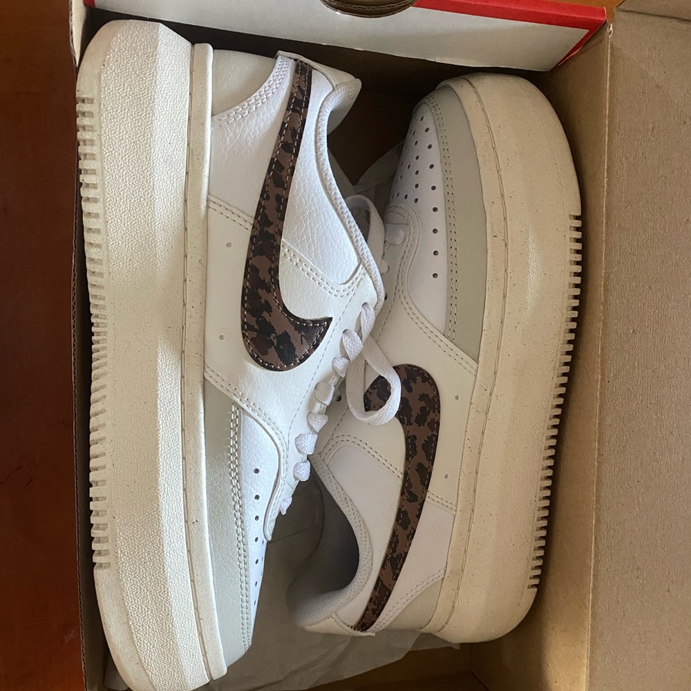 Nike Court Vision Alta